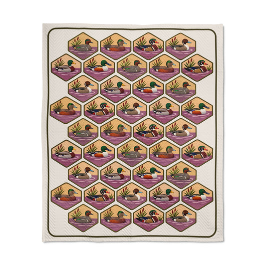 GrandmaCore Duck Quilted Blanket (Cream)